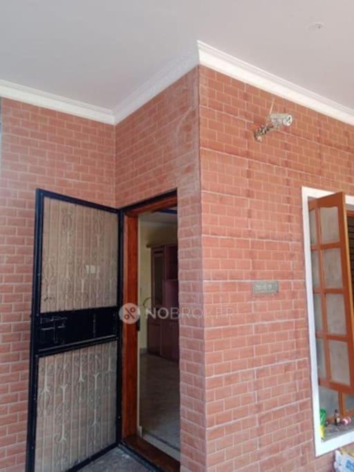 Holiday home Ghar-fully Furnished House With 2 Bedroom Hall And Kitchen